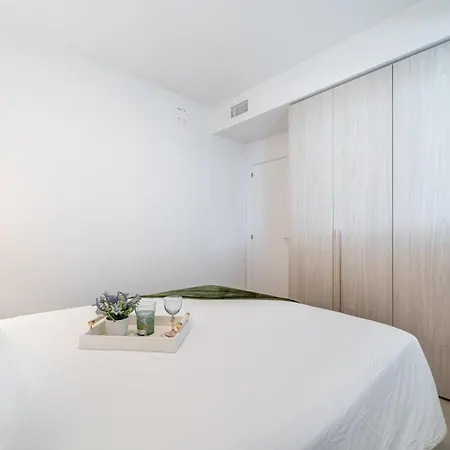 Seaviews Reserve The Breeze Fuengirola