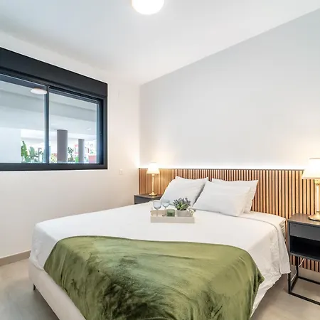 Seaviews Reserve The Breeze Апартаменты Фуэнхирола