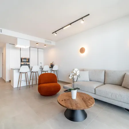 Seaviews Reserve The Breeze Apartment