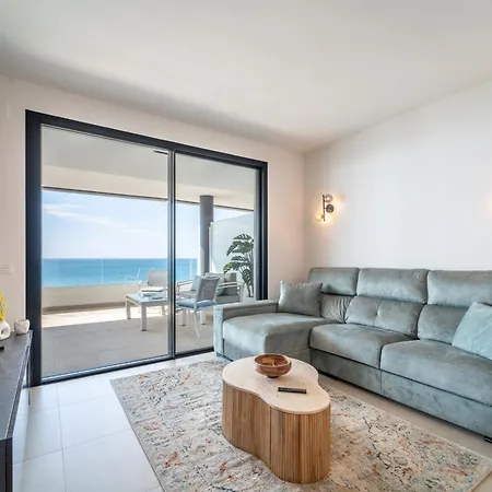 Apartment Seaviews Reserve The Breeze