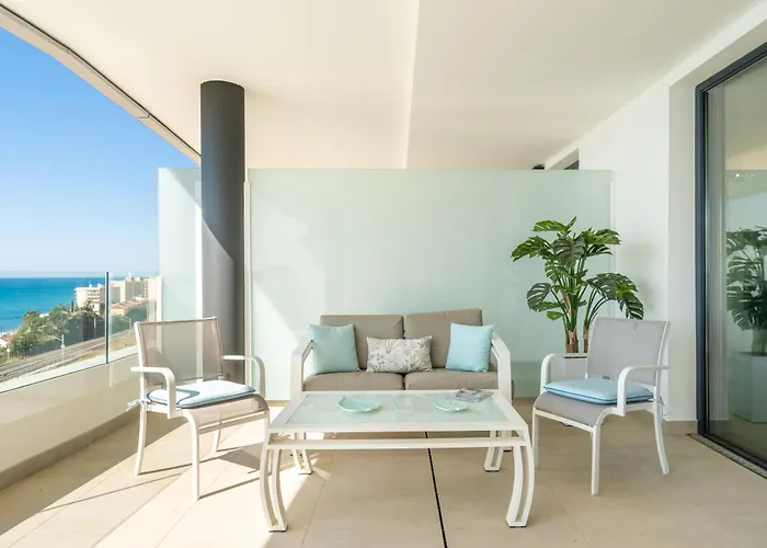 Seaviews Reserve The Breeze Apartment