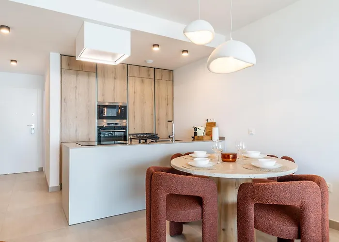 Seaviews Reserve The Breeze Fuengirola