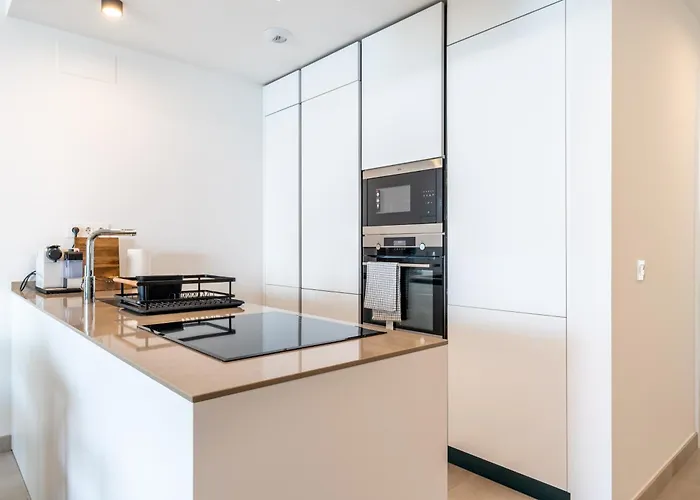 Seaviews Reserve The Breeze Apartment *