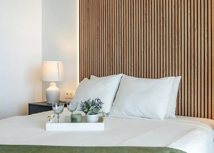 Seaviews Reserve The Breeze Apartment