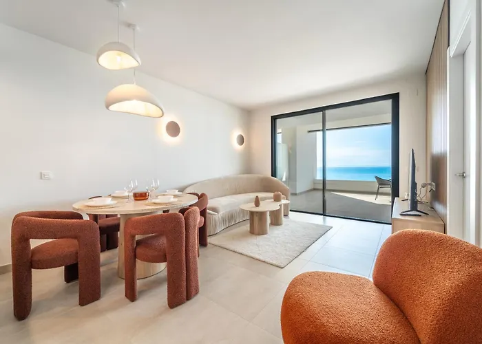 Apartment Seaviews Reserve The Breeze