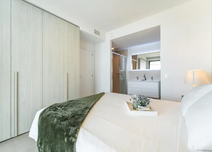 Seaviews Reserve The Breeze Apartment *