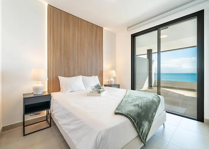 Seaviews Reserve The Breeze Apartment *