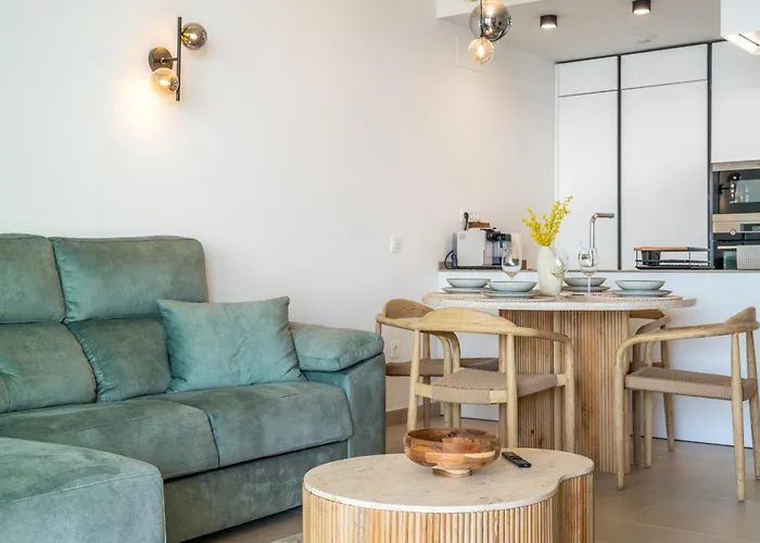 Apartment Seaviews Reserve The Breeze Fuengirola